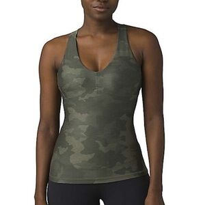 🥒 PrAna NWT Women's Layna Built in Sports Bra Hiking Active Camo Green Tank XS